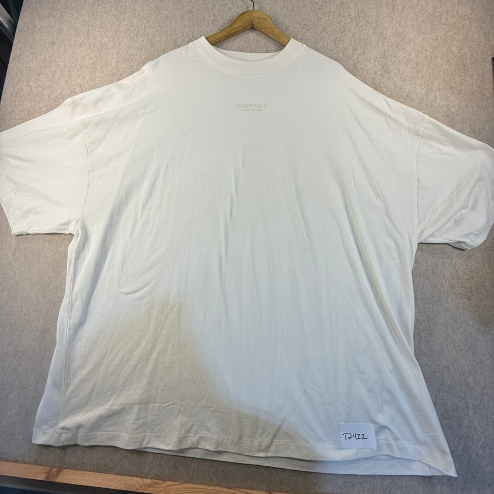 NWOT Fear of God Essentials Oversized T-Shirt White XL Heavy Cotton Tee